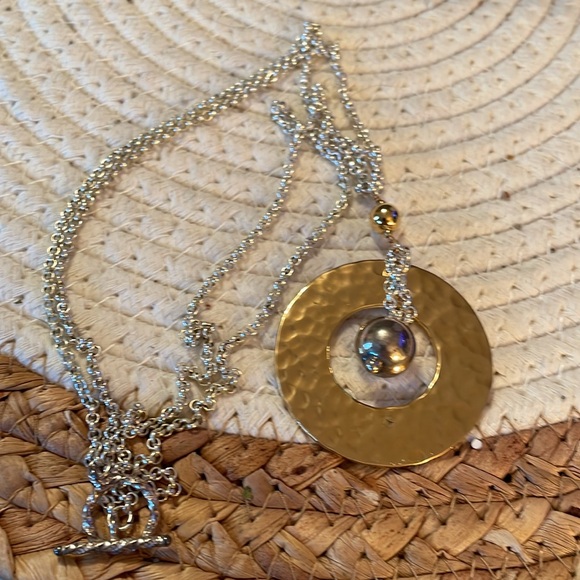 Final Price Silver & GoldTone Necklace w/ Pendant Total length is 22 inches - Picture 4 of 5
